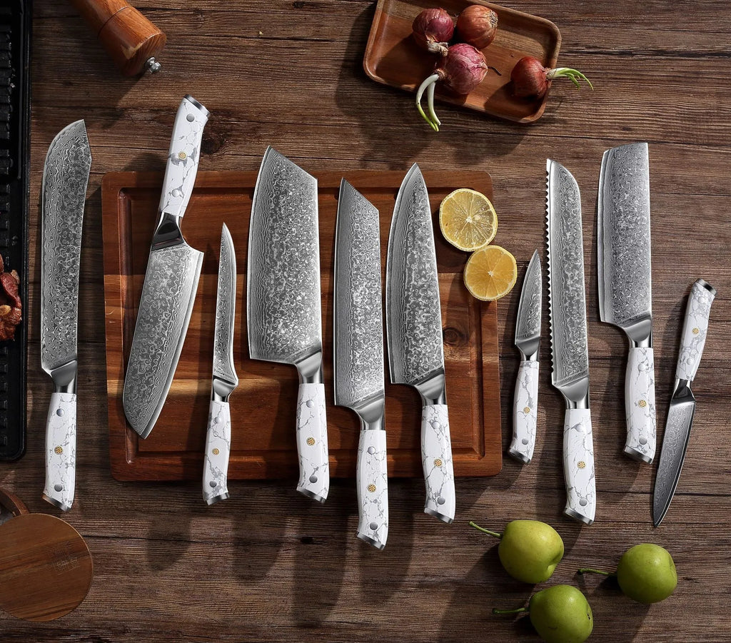 Damascus pattern chef's knife with 21cm VG10 steel blade and 11cm handle on a kitchen counter.