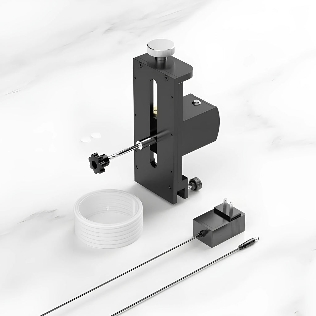 Ultrasonic cleaning machine with digital controls and a single cleaning slot for discs and records