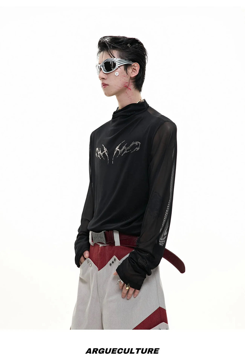 Men's black slim fit long sleeve top made from niche mesh ice-feel fabric.
