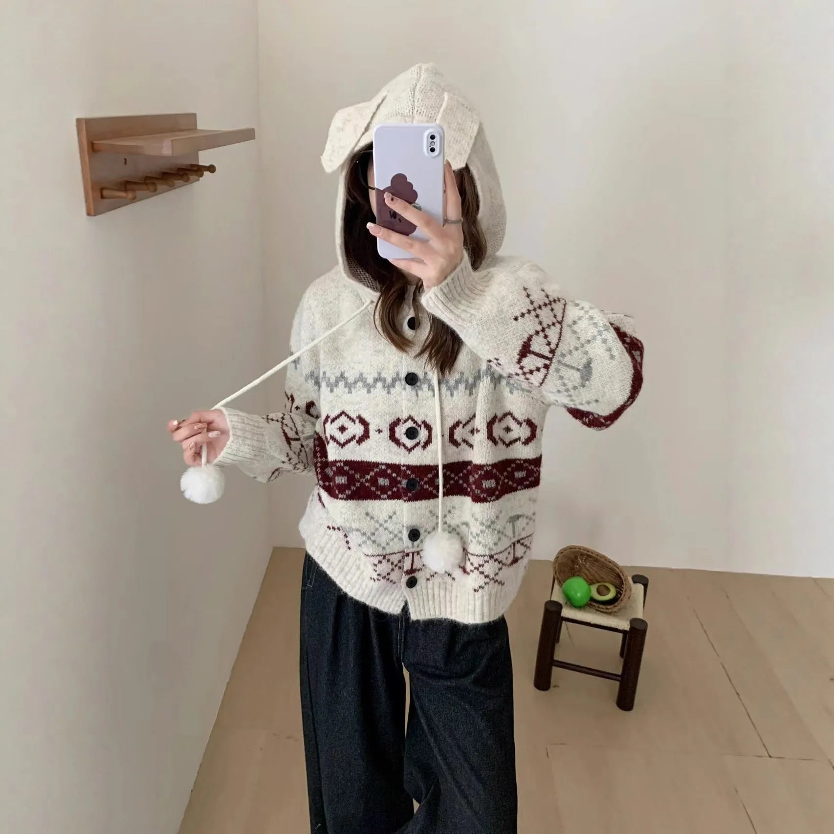 Plus size geometric pattern brocade sweater coat in acrylic fibre, loose fit with long sleeves