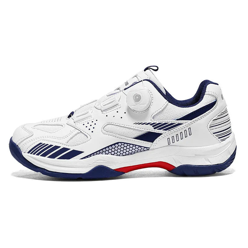 Fashion personality sneaker in casual style with flat heel and round toe design