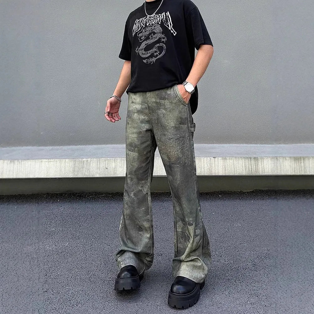 Men's straight-leg camouflage jeans with digital pattern on cotton denim fabric