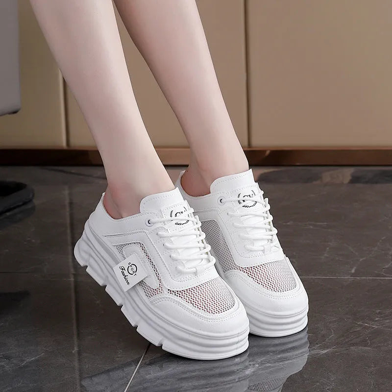 Women's mesh half slippers with height-increasing insole in black, khaki and white colours