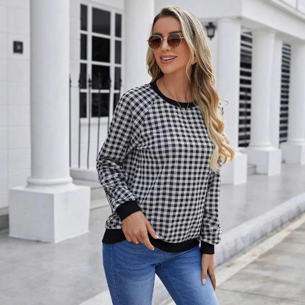 Black Japanese sweet plaid stripe pullover sweater with long sleeves and printing accents