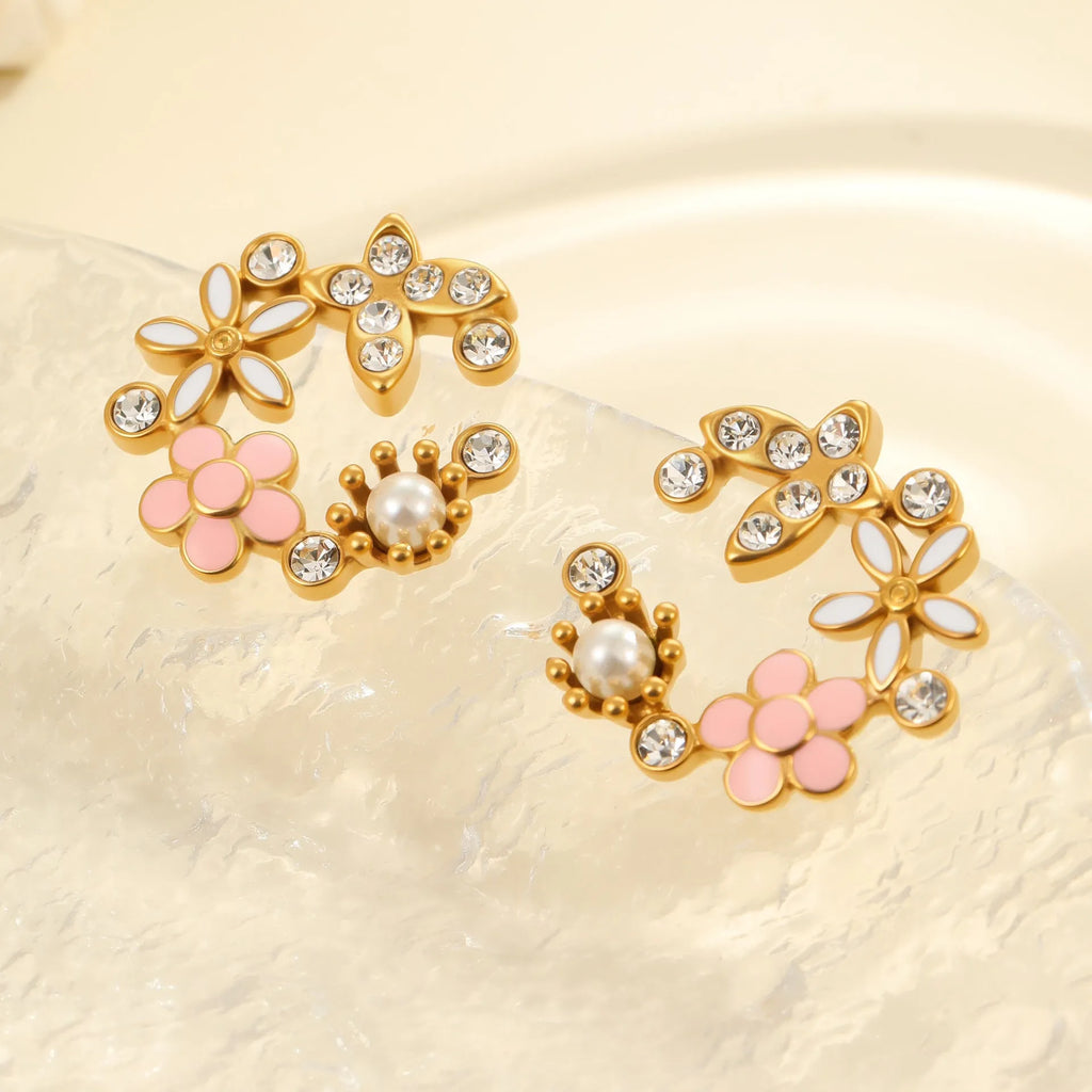 Flower stud earrings with petal design in stainless steel and 18K electroplated colour finish
