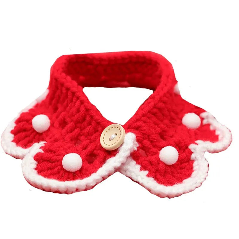 Cartoon pattern knitted pet collar in milk cotton for small cats, dogs or rabbits.