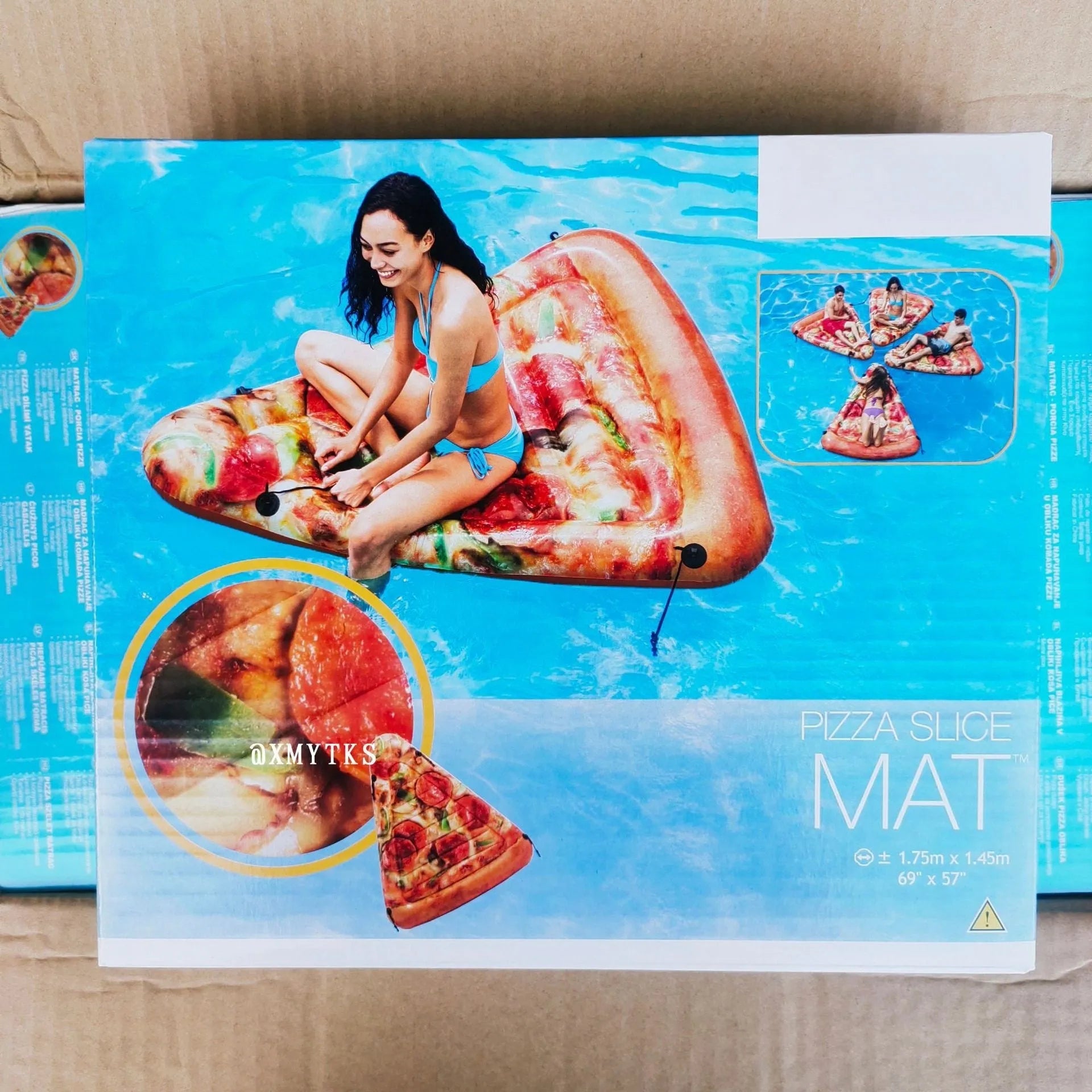 Pizza-themed inflatable surfboard recliner measuring 175cm by 145cm for pool lounging