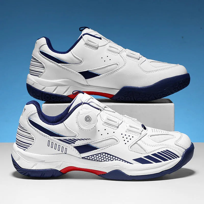 Fashion personality sneaker in casual style with flat heel and round toe design