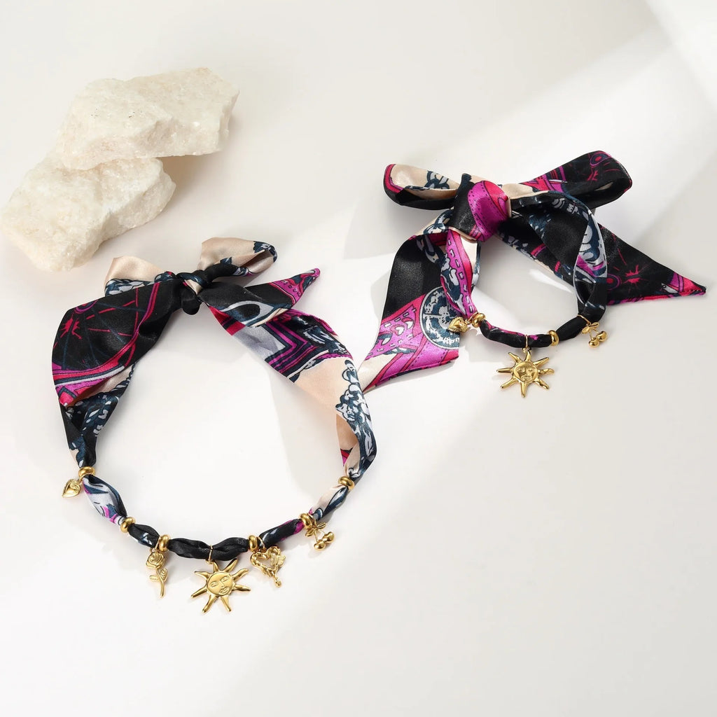 Women's geometric pendant necklace or bracelet with gold plating and adjustable 41-50cm chain