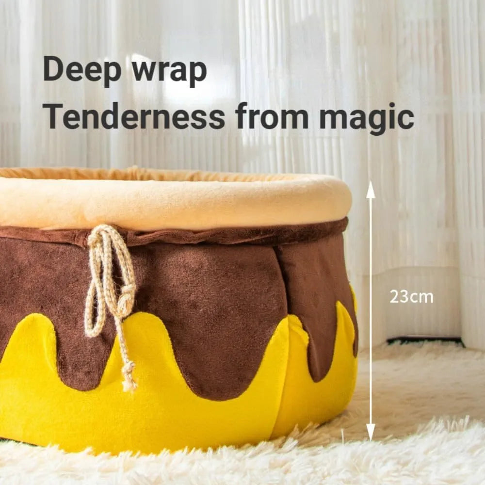 Honey pot shaped cat sofa bed with magic wand design in pink or yellow colour with removable nest pad
