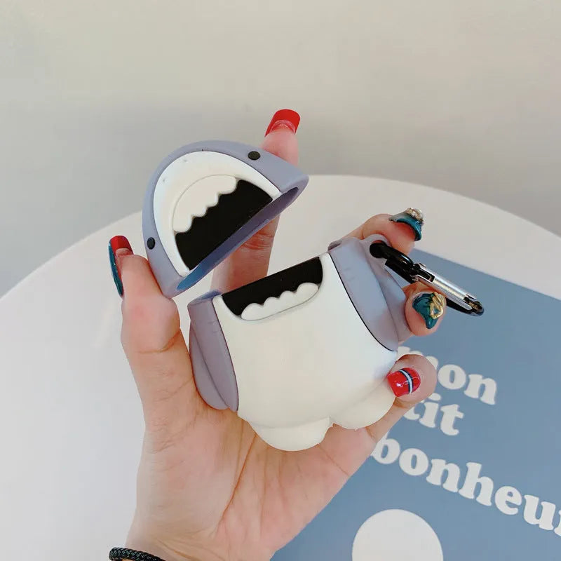 Silicone protective cover for AirPods 1 and 2 charging case with shark design
