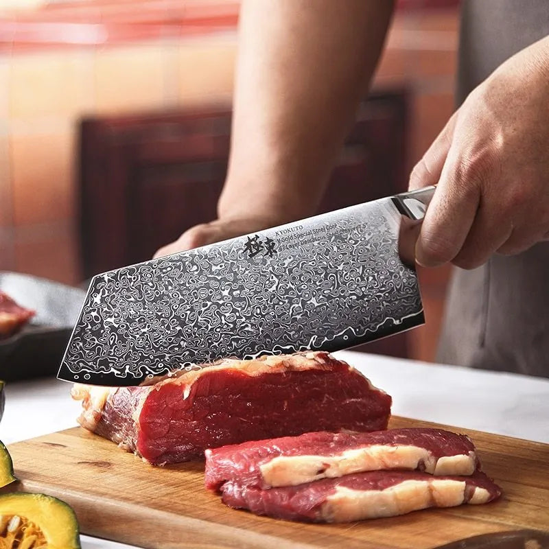 Damascus steel kitchen knife 8-piece set with V gold core and visible 67-layer patterning