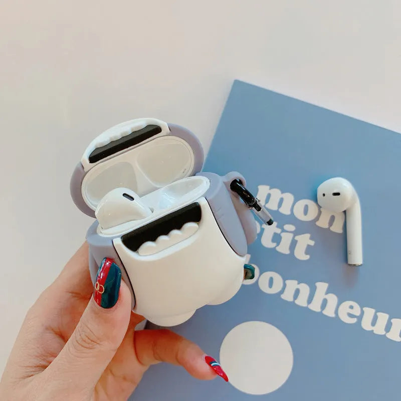Silicone protective cover for AirPods 1 and 2 charging case with shark design