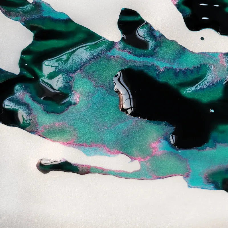 Gradient colour fountain pen ink with gold powder particles in Red Tide and Truffle colours