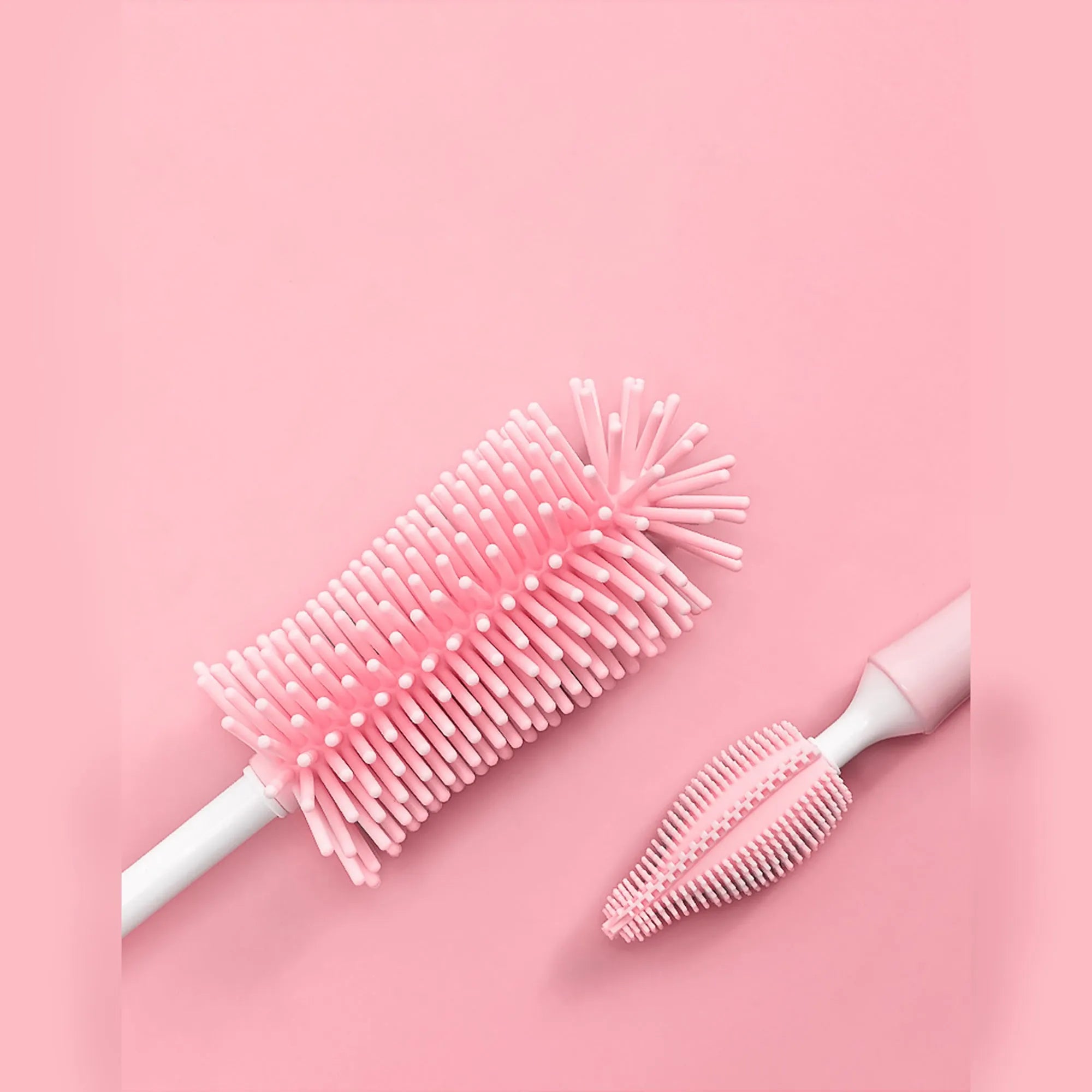 Baby bottle cleaning brush set with silicone heads for bottles and straws in blue pink yellow colours