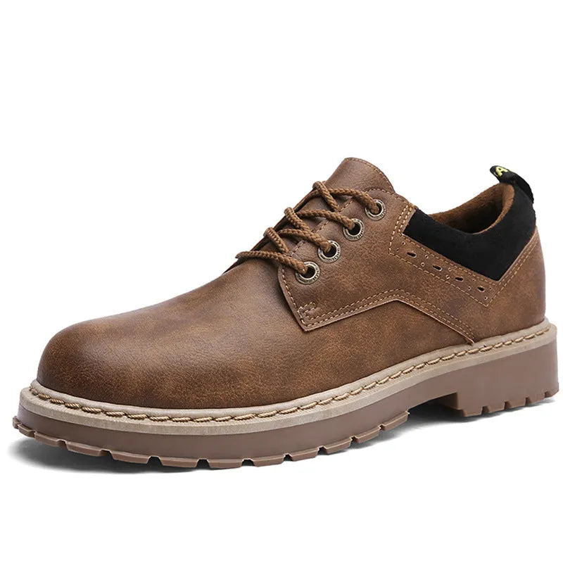 Men's autumn casual shoes with round toe and front tie closure in three colour options