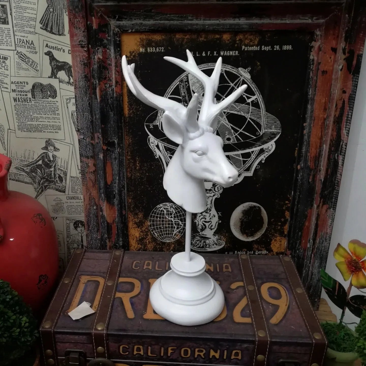 Natural resin animal figurine home decoration in black, white, or wood colour, 32cm tall.