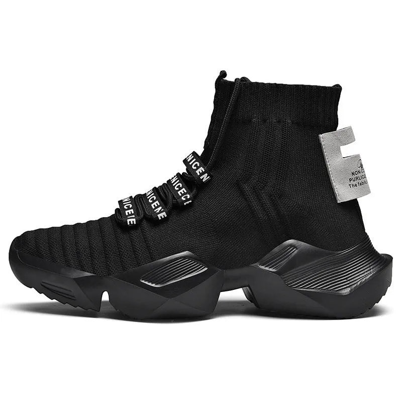 Men's black and white casual sports shoes with mesh lining, large size range available