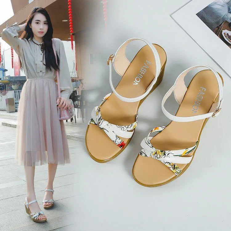 Women's pink PU wedge sandals with a thick platform heel and fish mouth style