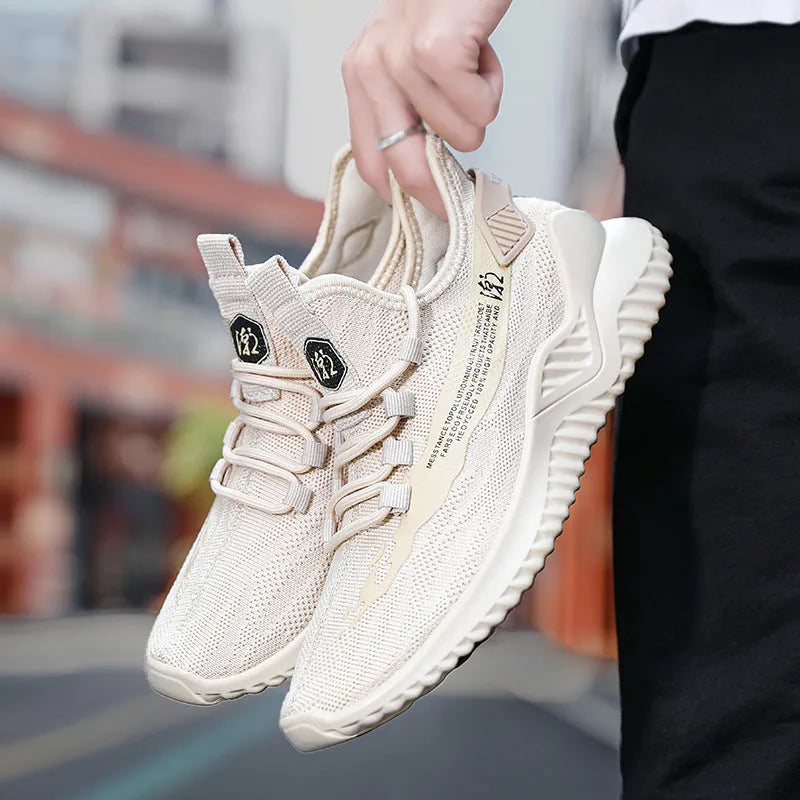 Men's white mesh sports shoes with rubber sole and front tie closure