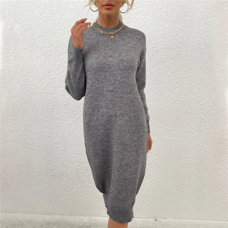 Women's grey acrylic crew neck casual sweater with long sleeves in pullover style