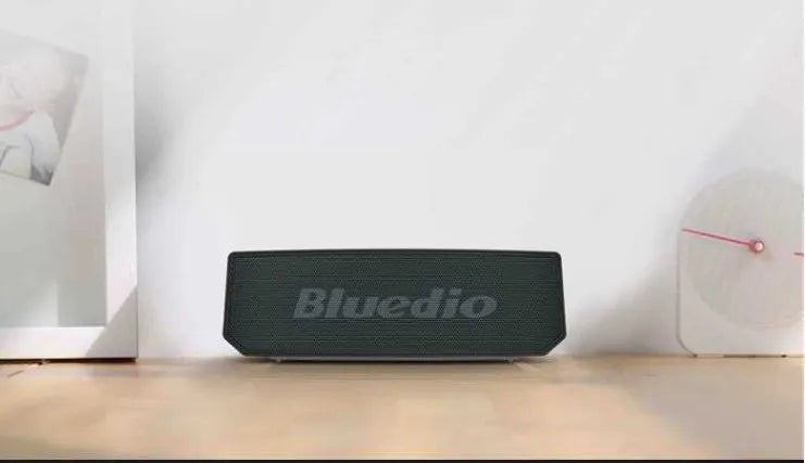 Black BS-6 cloud smart speaker with 52mm drive unit and micro-USB charging port