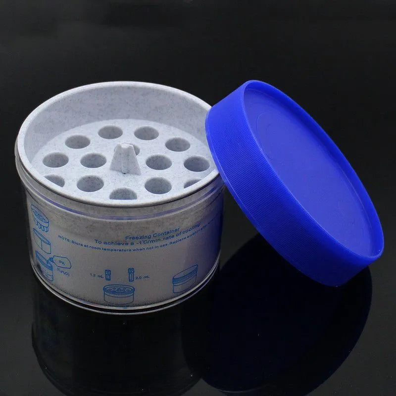 Orange and blue laboratory cooling box for gradient freezing procedures