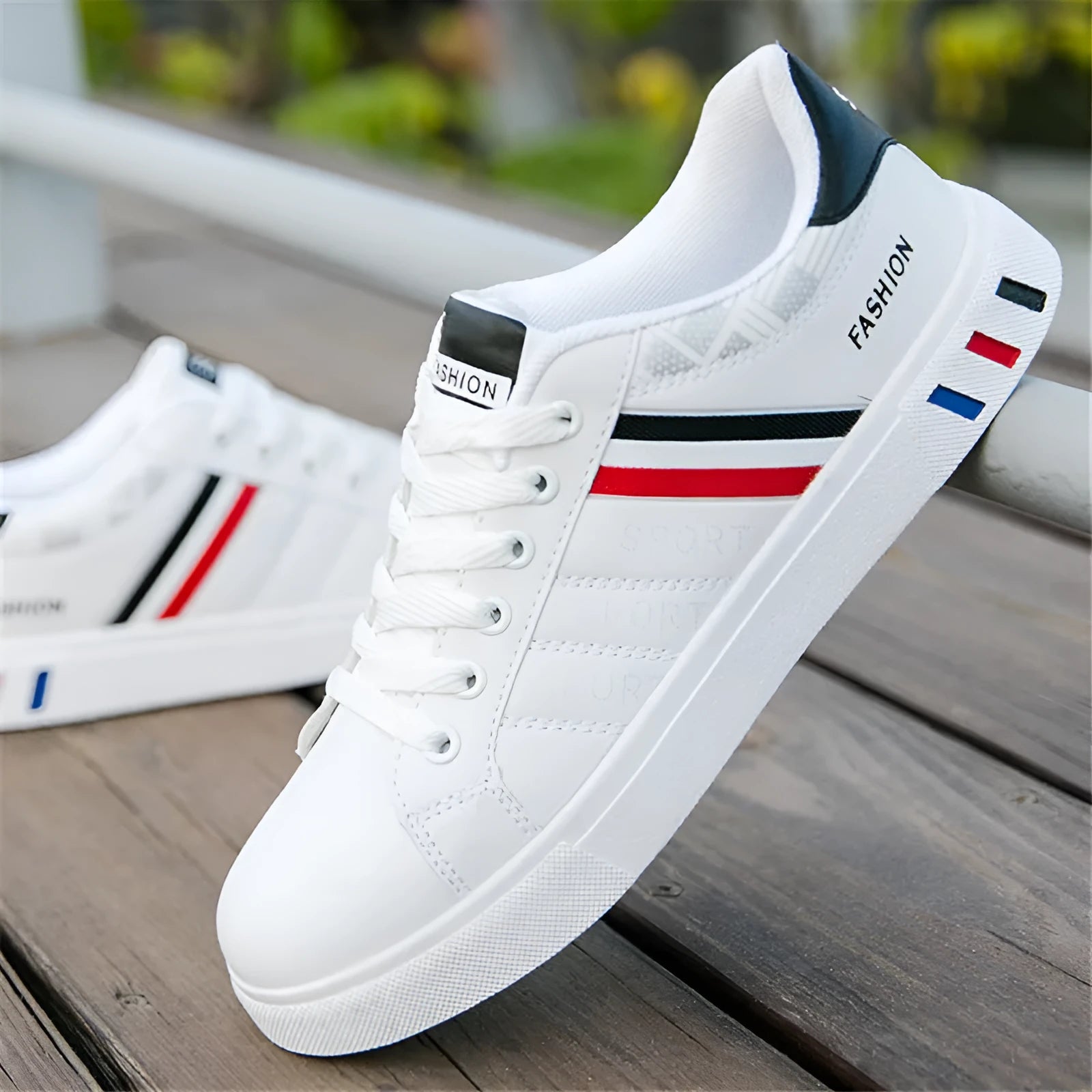 Men's black sports shoes showing size label with Asian-European conversion chart