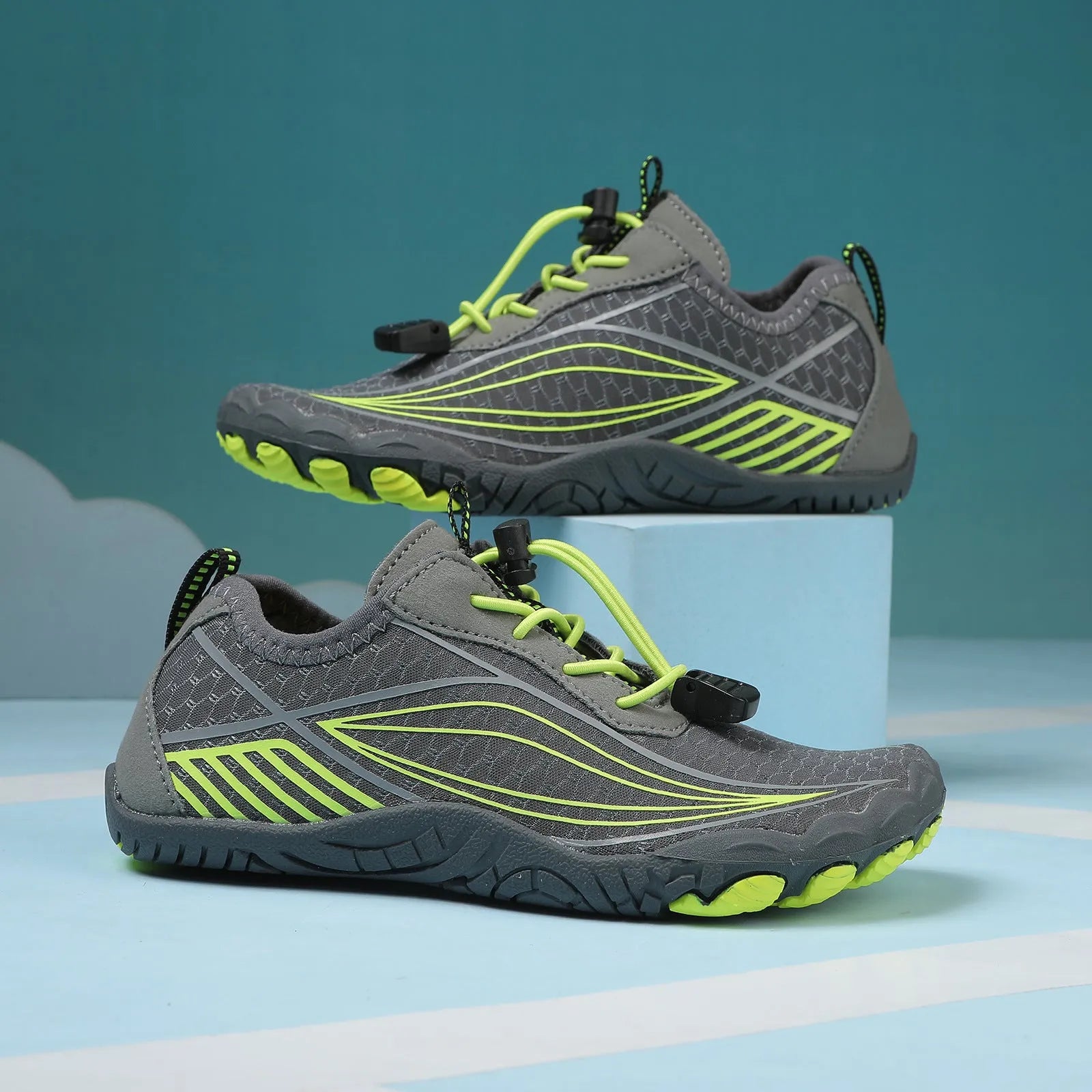 Children's wading swimming shoes with rubber sole and elastic band in multiple colour options