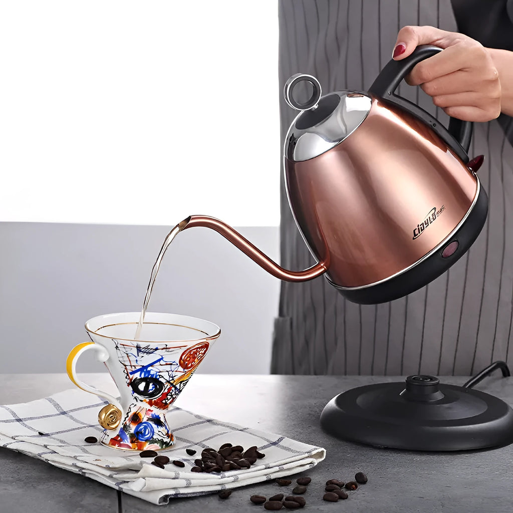 Automatic stainless steel kettle in gold colour with touch controls and 1 litre capacity