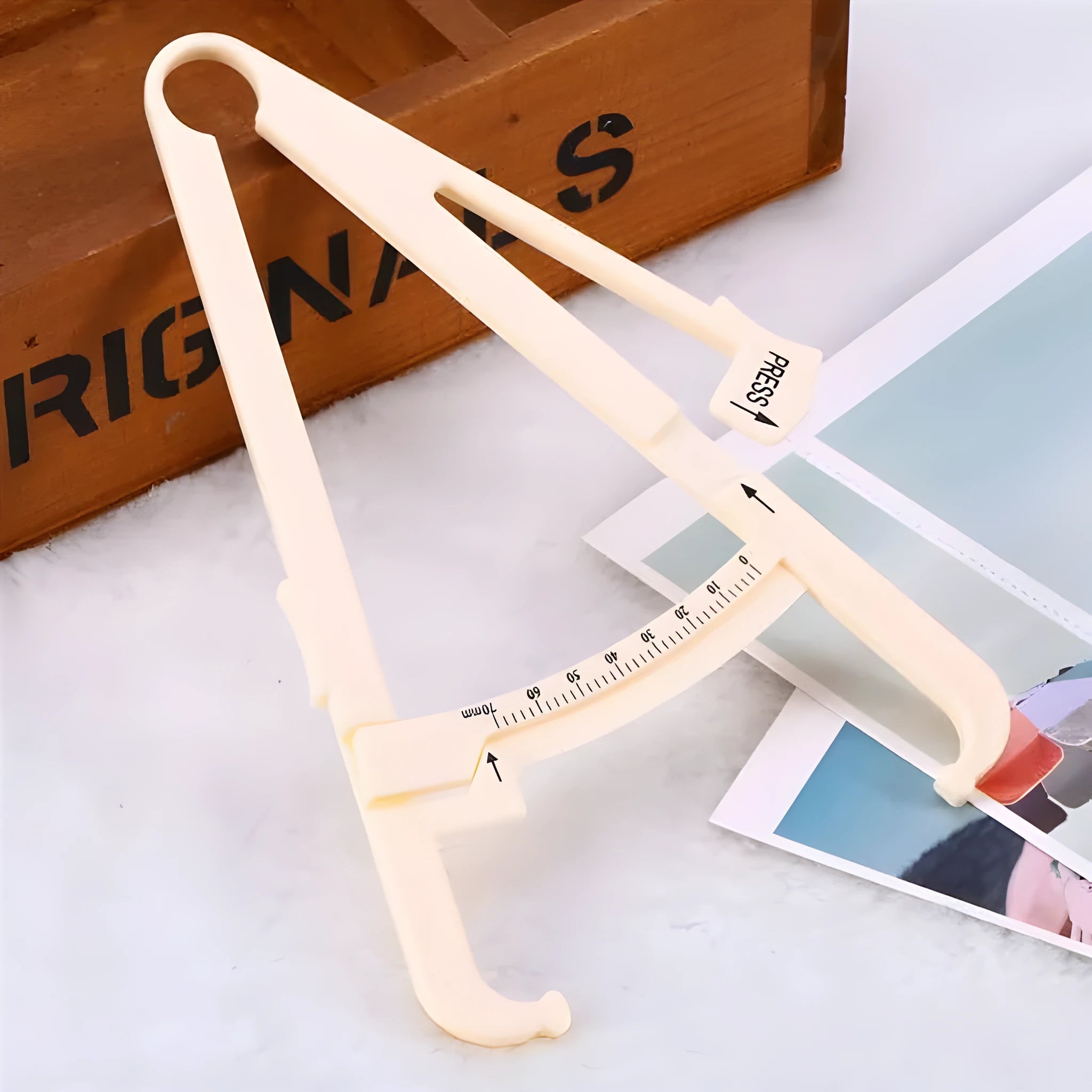 Acrylic fat caliper for body fat measurement with 16cm length