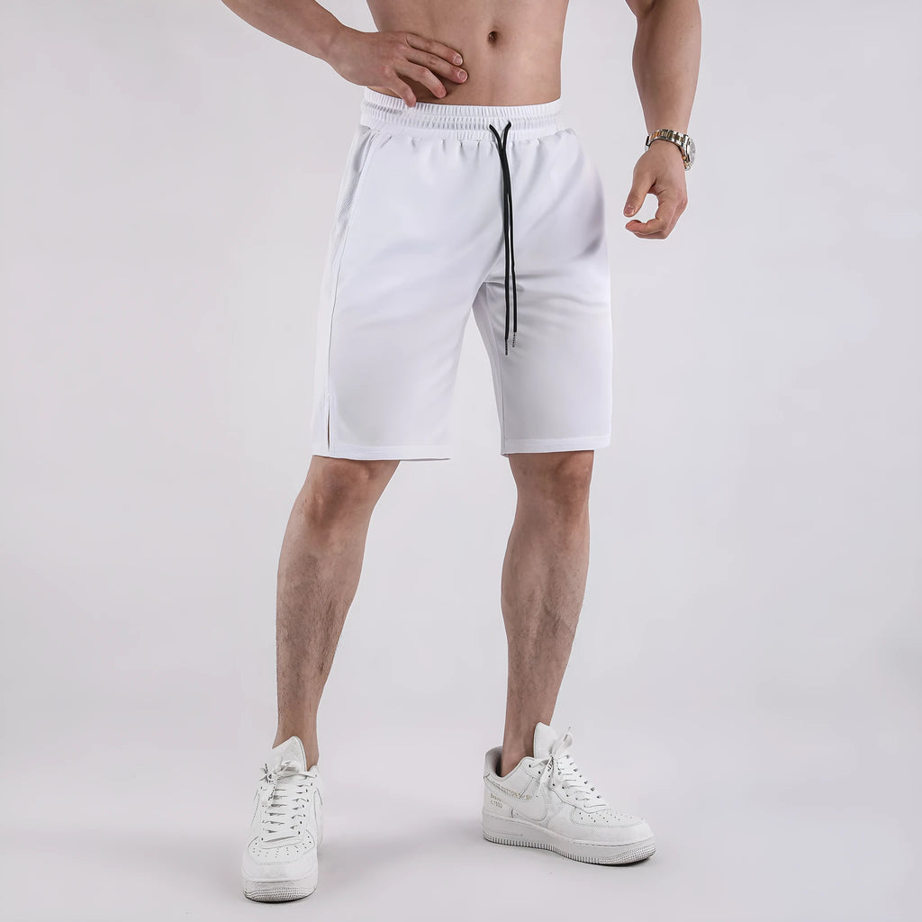 Men's black quick-drying mesh capri pants with elastic waistband and mid-length cut
