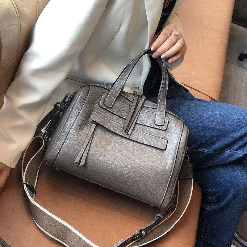 Genuine leather Boston lychee pattern messenger bag in horizontal square design with shoulder strap