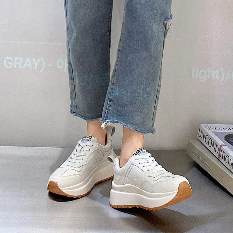 Women's beige low-top casual leather sports shoes with cross-strap and round toe
