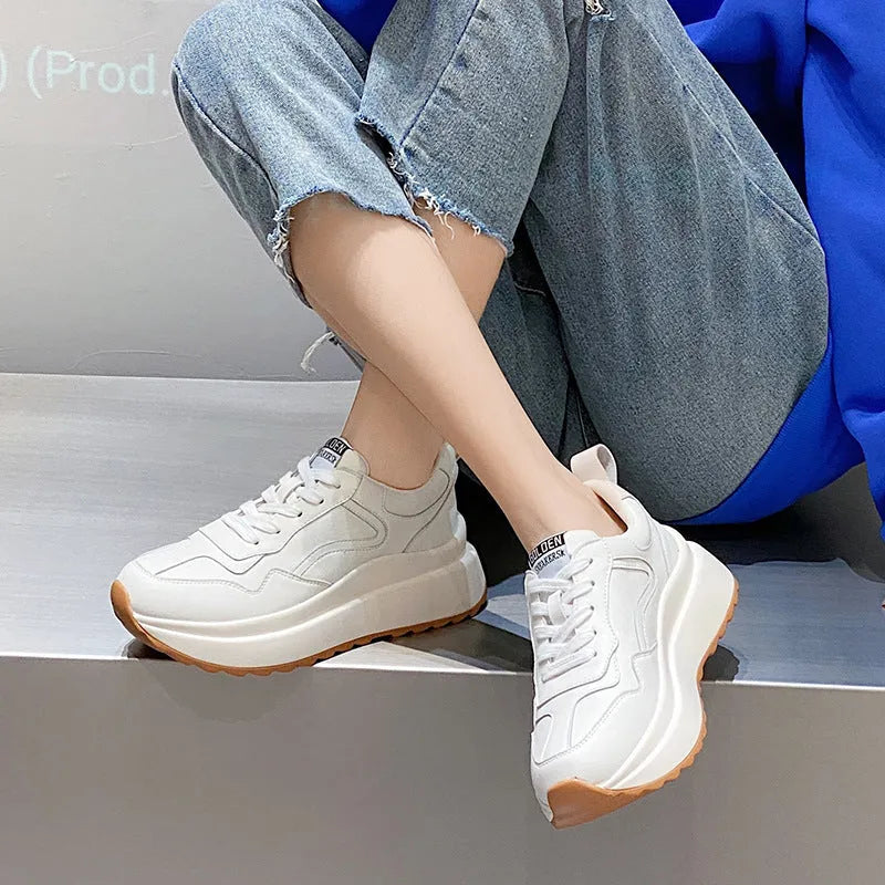 Women's beige low-top casual leather sports shoes with cross-strap and round toe