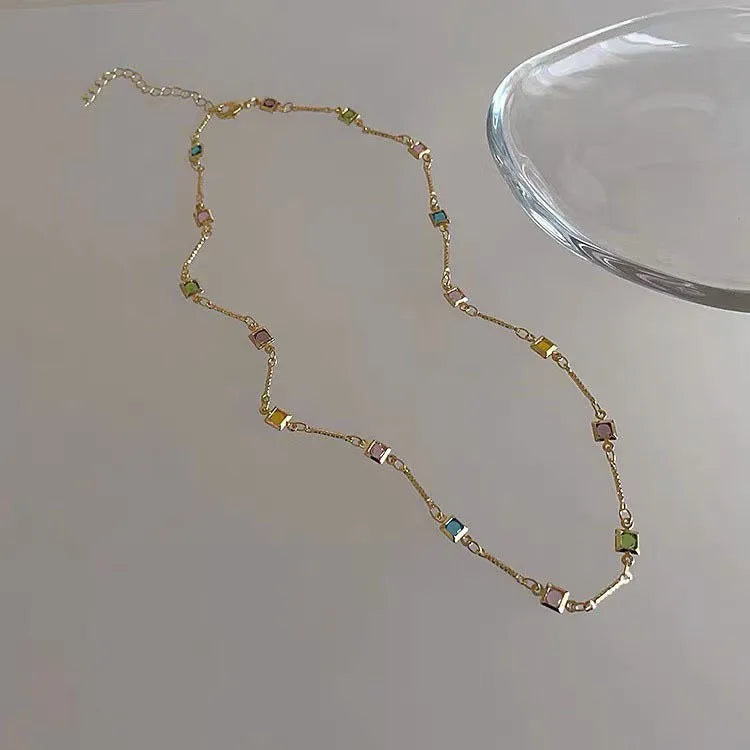 Square colour clavicle chain necklace with geometric quadrilateral shape and artificial crystal material