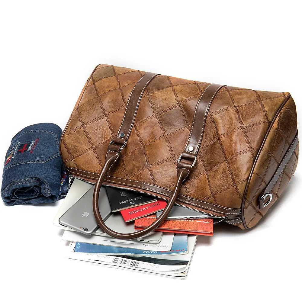 Vintage men's leather duffel bag with internal organisation compartments in three colour options