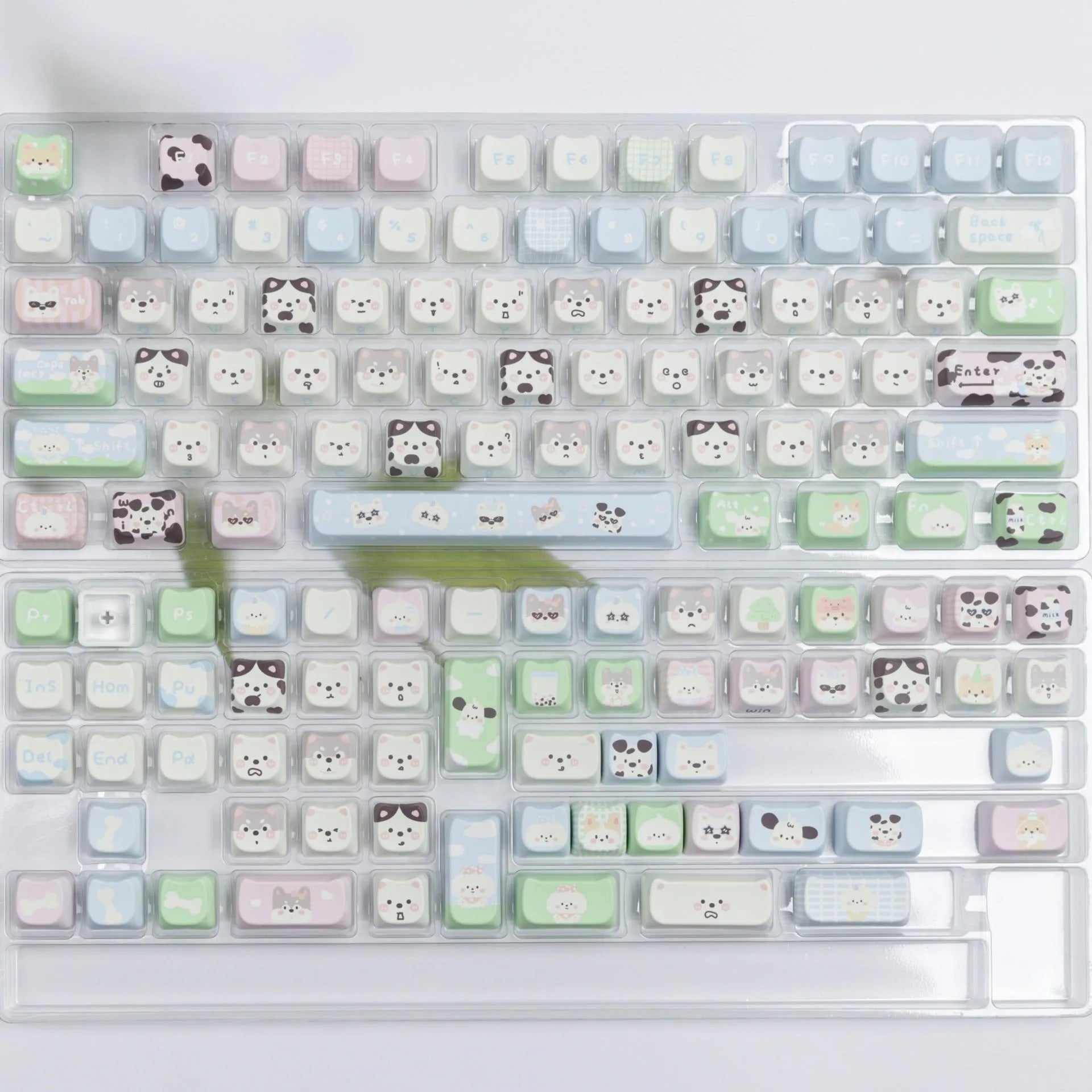 PBT dye-sublimation printed keycap set with colourful animal designs for mechanical keyboard customisation
