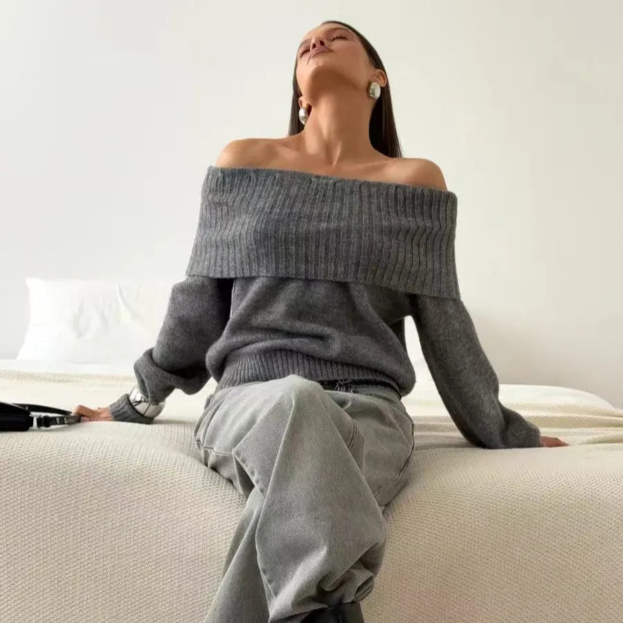 Off-the-shoulder grey sweater with 3D pattern effect and regular sleeves