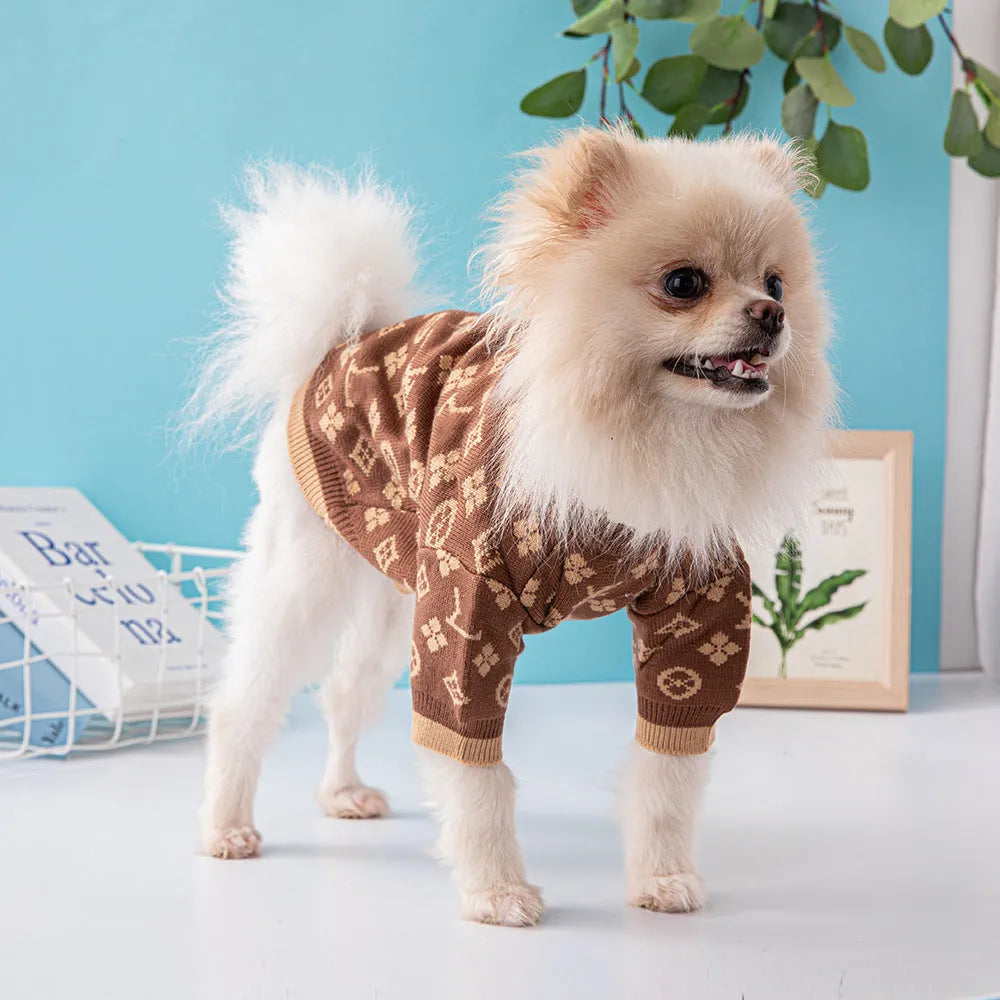 Wool knit dog sweater in European American style for winter warmth