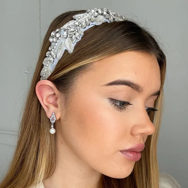 Geometric pearl earrings with micro inlaid zircon detailing and floral design in metallic plating