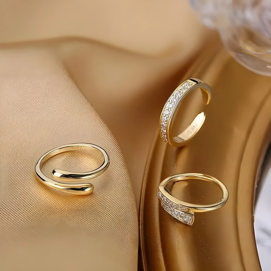 Geometric alloy toe ring with real gold plating in rhinestone and water drop styles