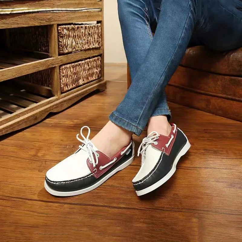 Men's British style casual shoes with artificial PU upper in solid colours with flat heel and round toe design