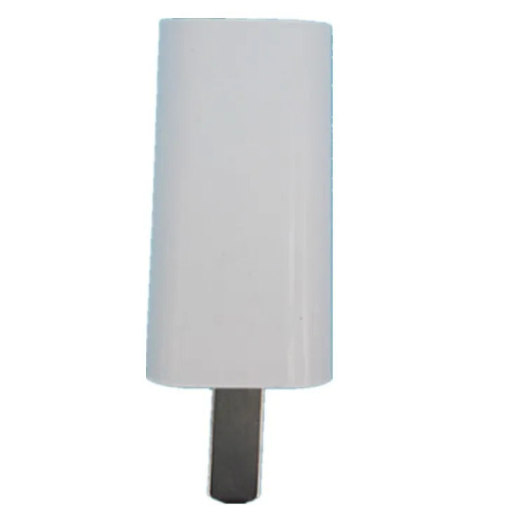 White 5V 1A USB wall charger for China Unicom mobile phones with CE and FCC markings
