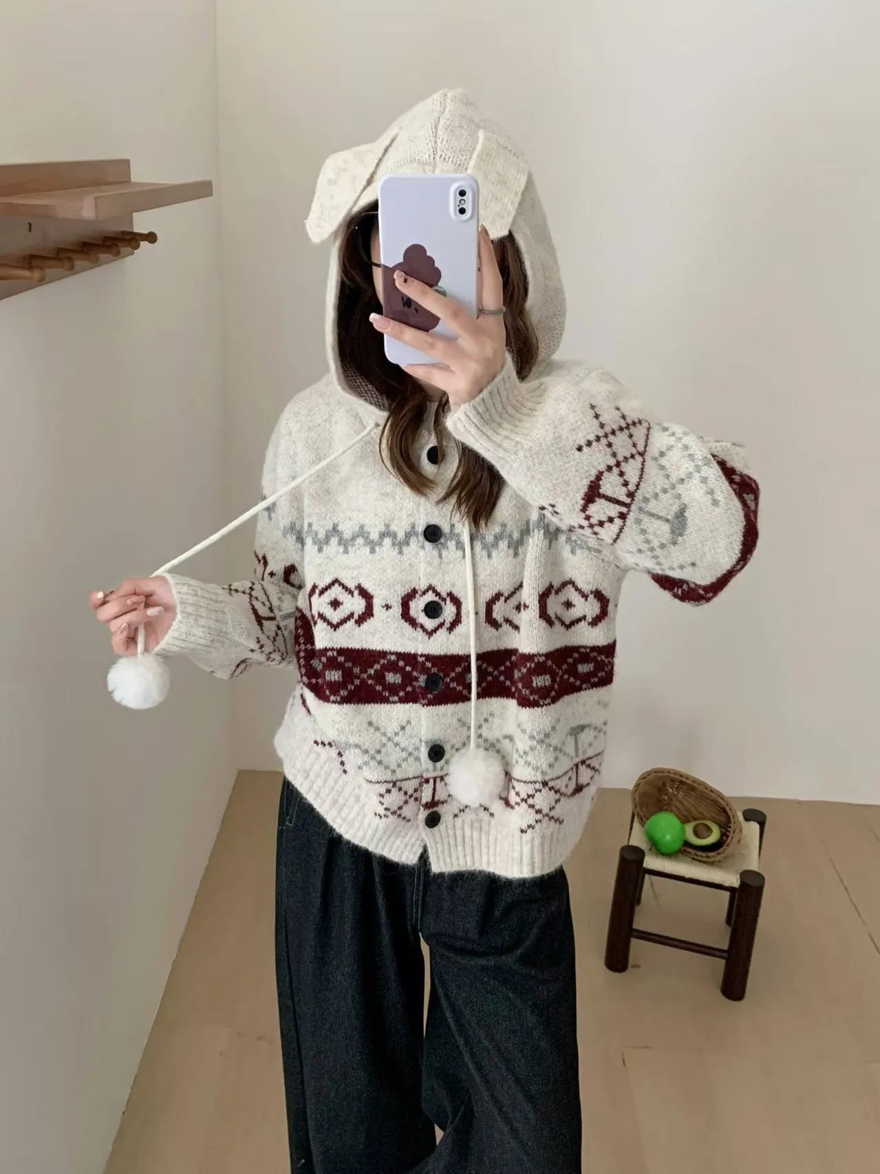 Plus size geometric pattern brocade sweater coat in acrylic fibre, loose fit with long sleeves