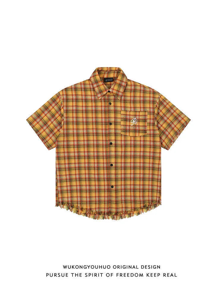 Yellow grid plaid shirt with embroidery pocket in loose-fit short sleeve design