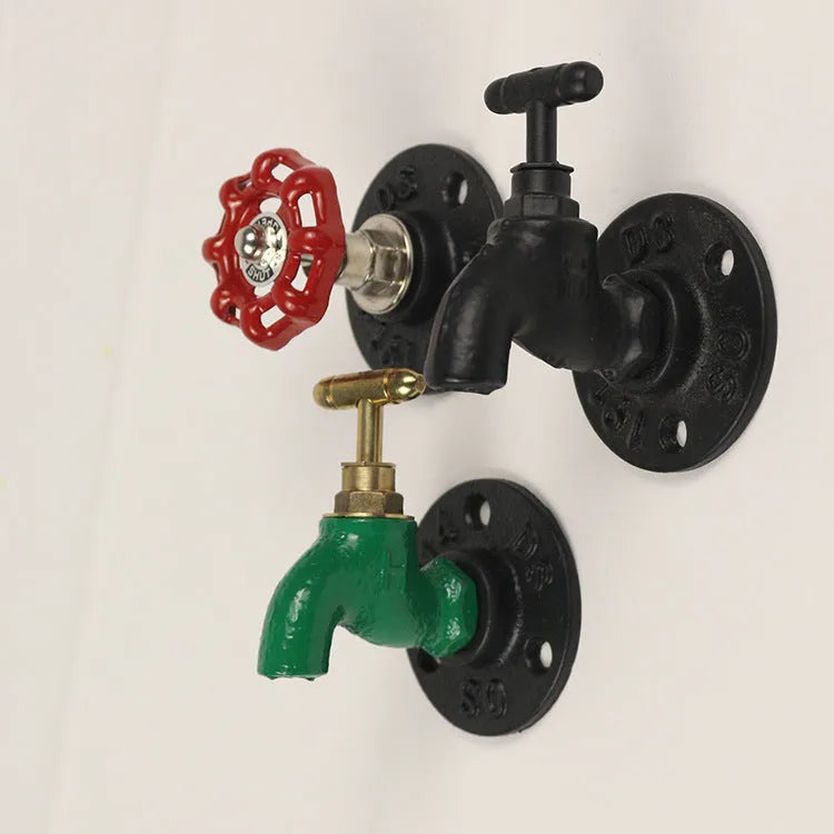 Metal wall-mounted towel rack hook with water pipe industrial design in polished finish