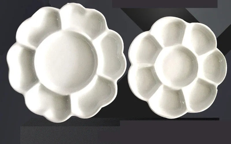 White ceramic plum blossom shaped painting palette for watercolour acrylic oil art