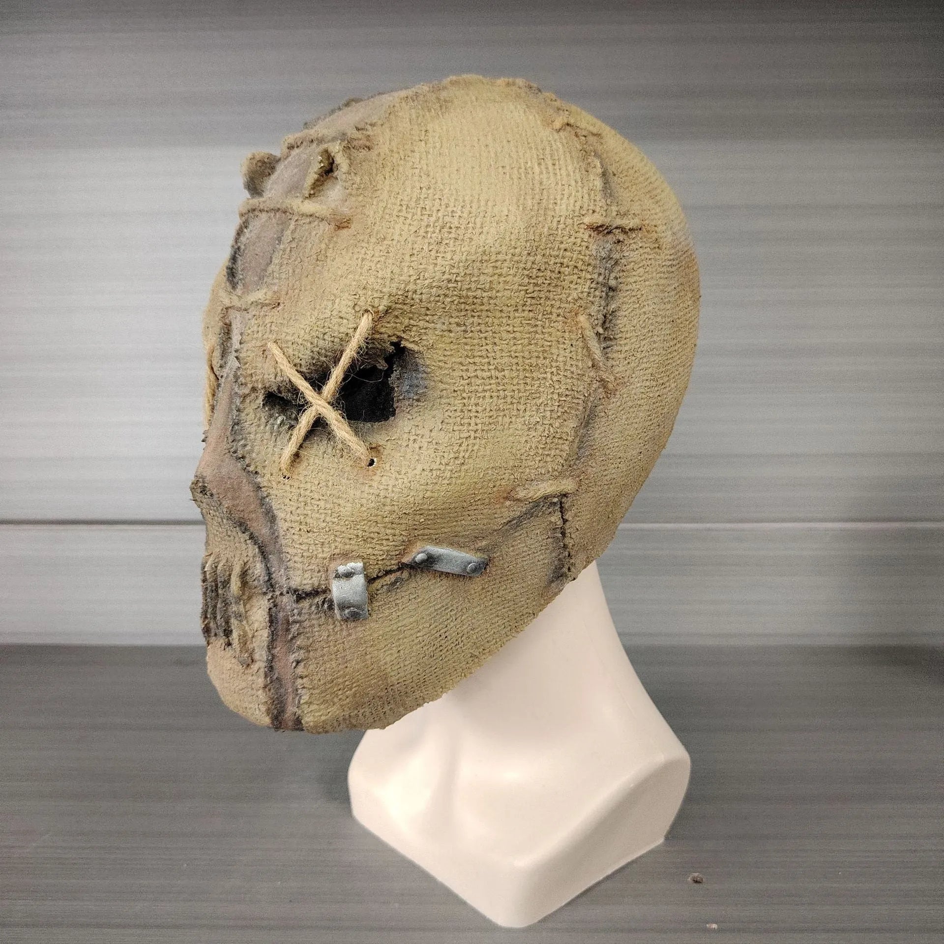 Latex scar skull Halloween mask horror head cover showing 31cm height measurement