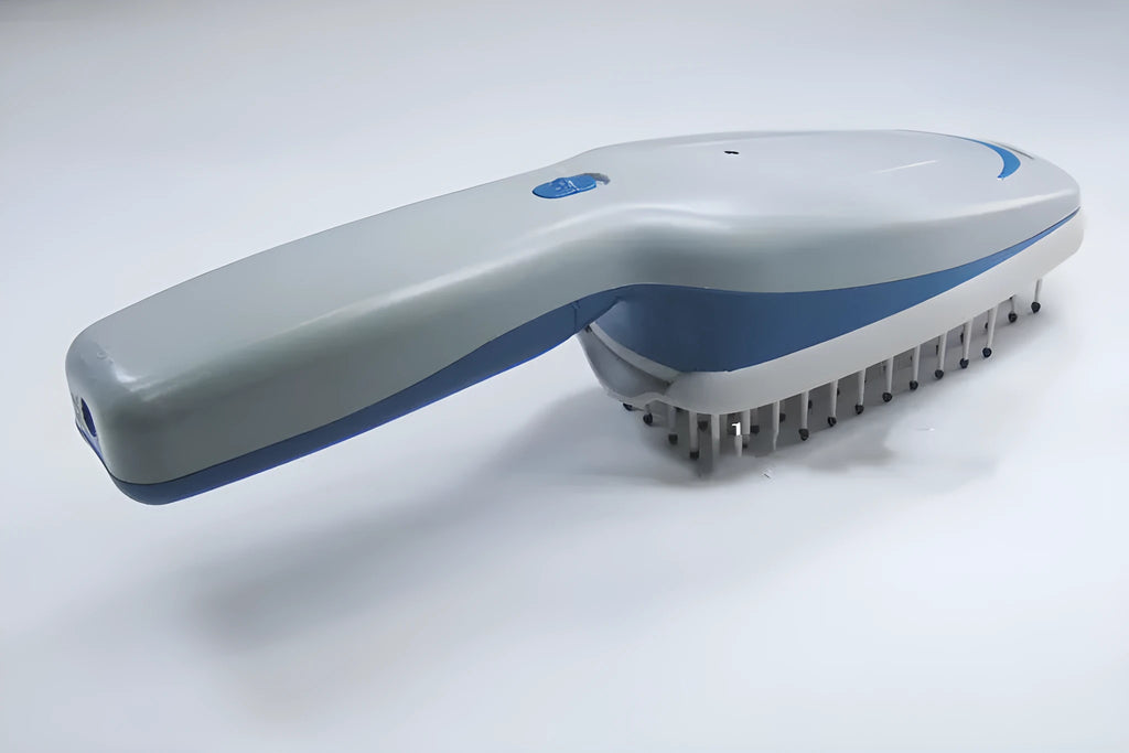 Negative ion pet comb with removable brush head and ozone cleaning function.
